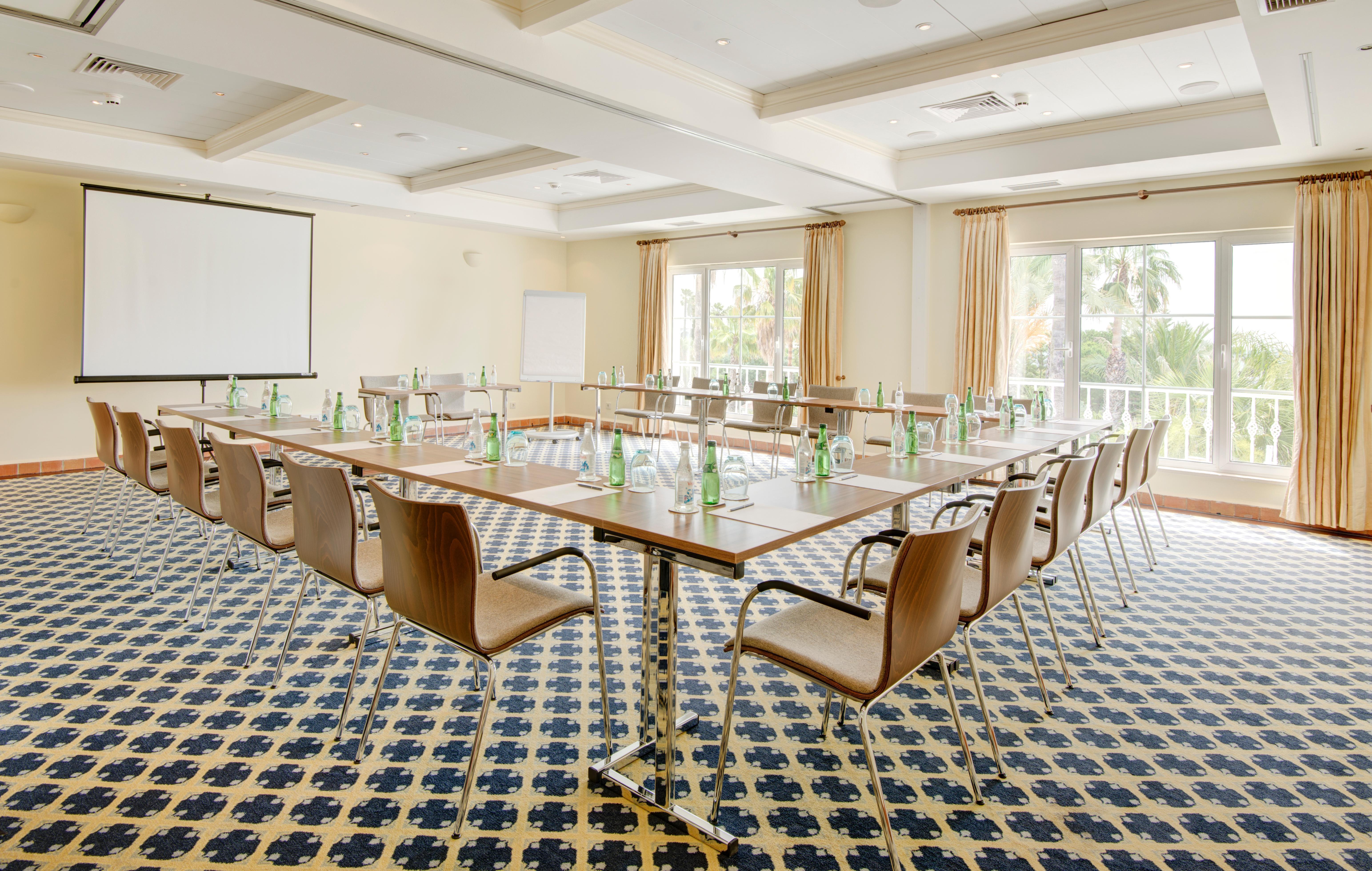 빌라 비타 파크 리조트&스파 Armação de Pêra 외부 사진 Meeting room